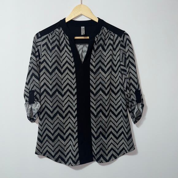 PerSeption 3/4 sleeve blouse women’s size medium petite - Picture 1 of 7